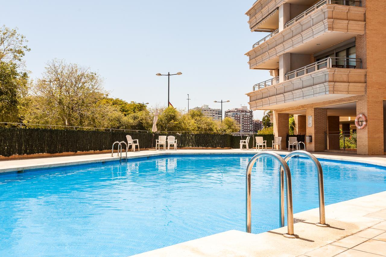 Apartup Blue Opera View Valencia Exterior photo